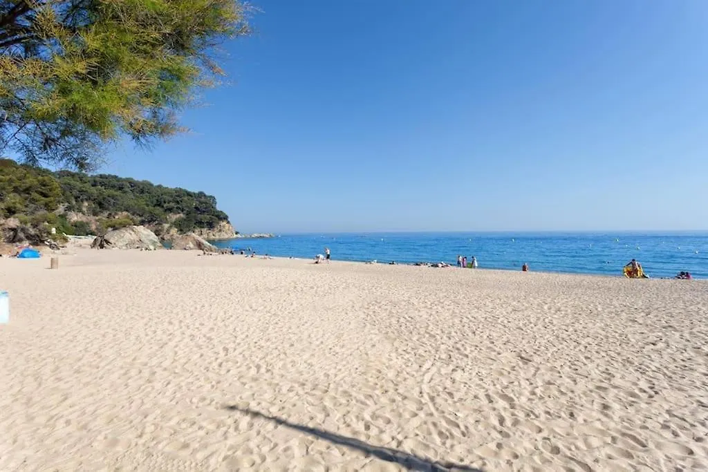 Canyelles Beach Vila With Swimming Pool Villa Lloret de Mar